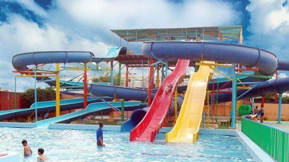 Dive into Fun, Top Water Rides at Drizzling Land You Can’t Miss
