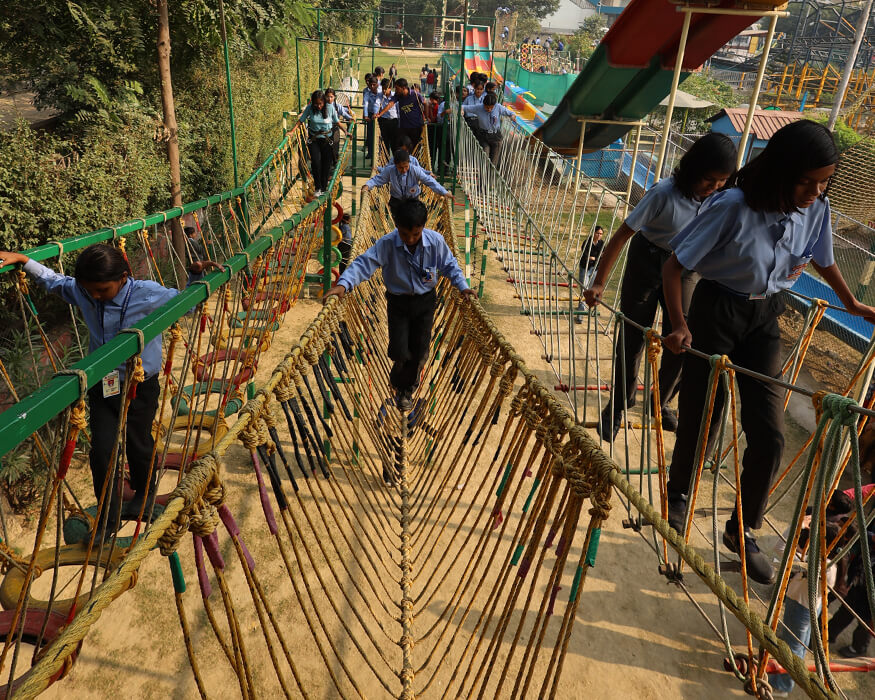 rope-bridge rope-bridge